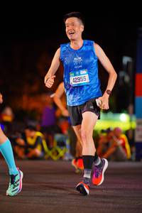 BIB: 42955
                            <button type="button" onclick="openModal(21533281)" class="btn btn-primary btn-sm float-right btn-popup" data-toggle="modal" data-target=".modal-high-quality">
                        <i class="fas fa-shopping-cart"></i> Add to Cart
                    </button>
                                            <button type="button" onclick="isThisMe(21533281, true)" class="btn btn-success btn-sm float-right btn-popup btn-isme hidden" data-toggle="tooltip" data-placement="bottom" title="นี่คือรูปของคุณใช่ไหม คลิกที่นี่เพื่อเอาเข้าอัลบั้ม">
                        <i class="fas fa-plus"></i> Add to album
                    </button>
                    <button type="button" onclick="isThisMe(21533281, false)" class="btn btn-warning btn-sm float-right btn-popup btn-isnotme hidden">
                        <i class="fas fa-ban"></i> Remove from album
                    </button>